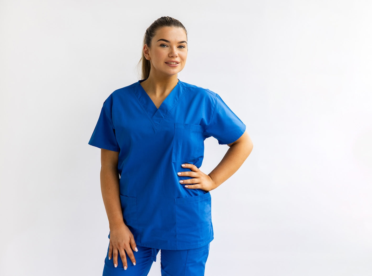 ScrubsUK: Top 5 features to look for in high-quality and good value scrubs for vets, dentists, healthcare and care professionals