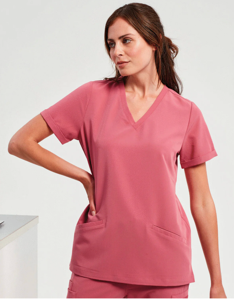 Beat the heat: Why ScrubsUK.com scrubs are perfect for working through the UK's summer temperatures